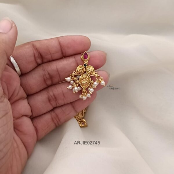 Antique Leaf Pearl Earrings - Ruby & Green