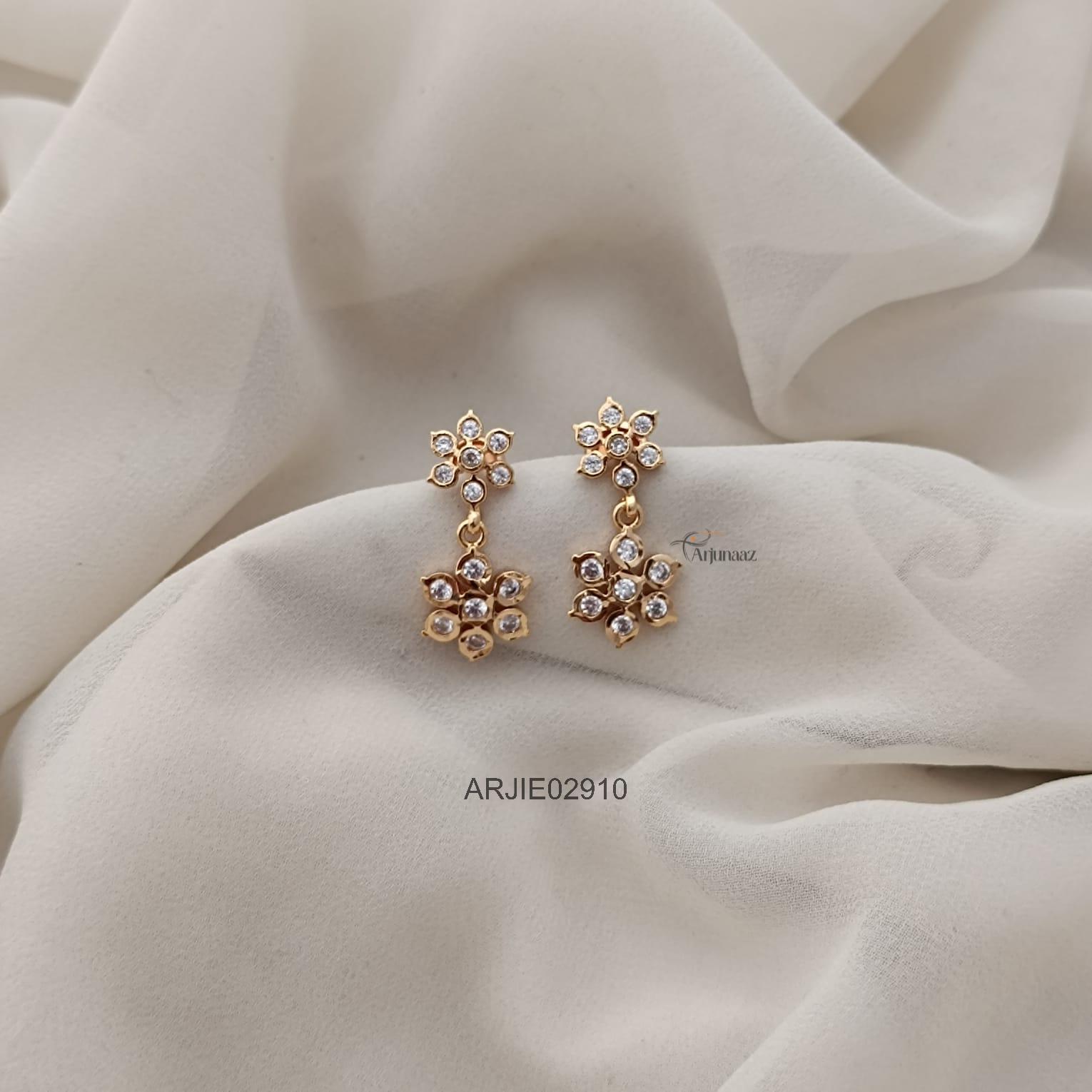 2910-01 Gold Polish Dual Star Earrings