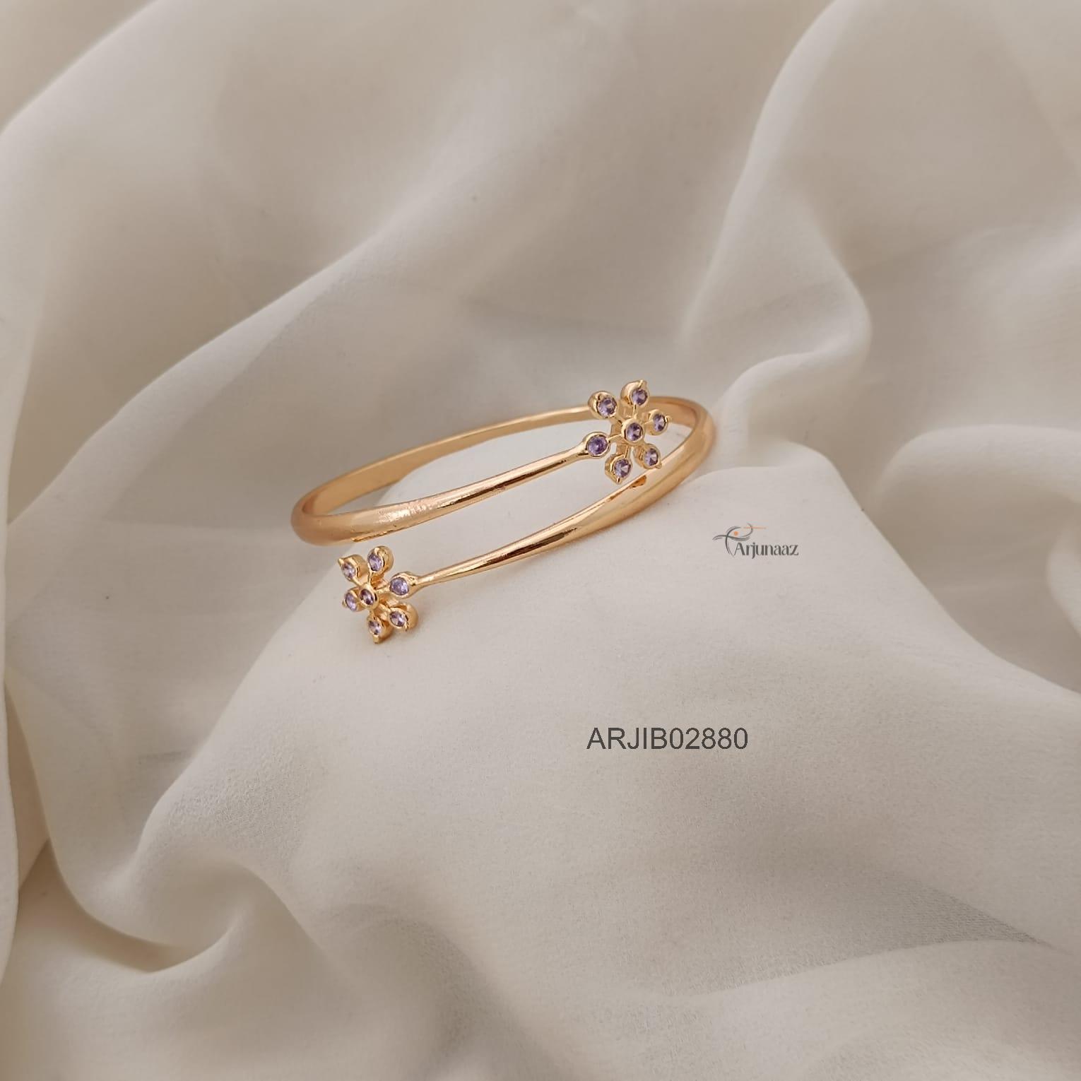 Floral Voilet Diamond Look Alike Bracelet Floral Voilet Diamond Look Alike Bracelet