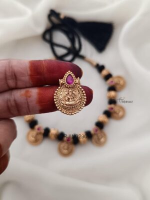 Traditional Black Dori Necklace