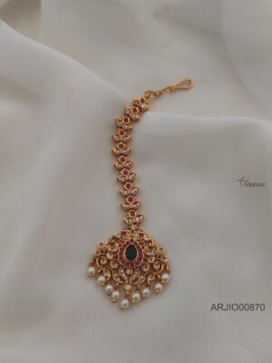 Lovely Matte Maang Tikka