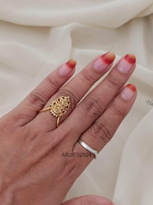 Antique Lakshmi Vanki Ring ARJIE02924
