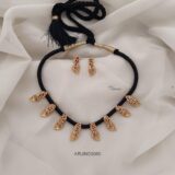 Black Thread Mango Loreal Necklace