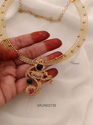 Krishna Pendant Hasli Necklace