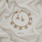 Light Weight Hook Drop Necklace