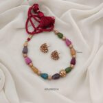 Semiprecious Beads Thread Necklace