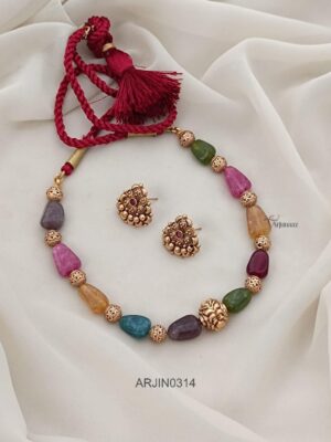 Semiprecious Beads Thread Necklace