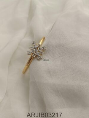 White Stone Open Type Bracelet ARJIB03217